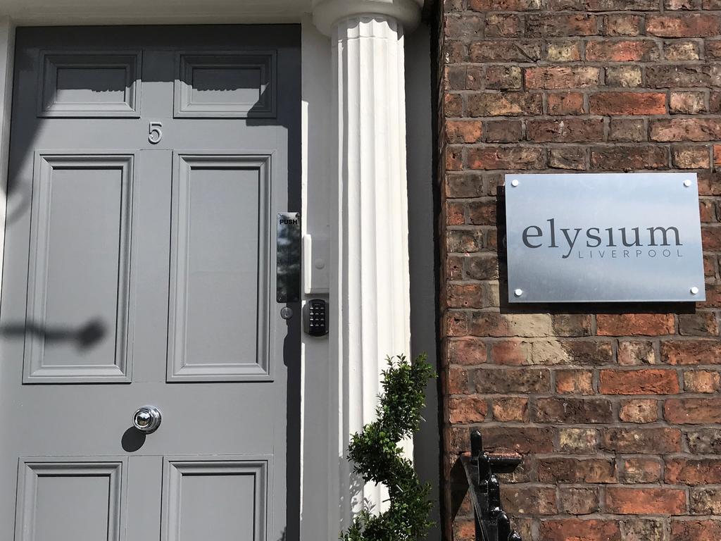 Elysium Liverpool Exteriör bild